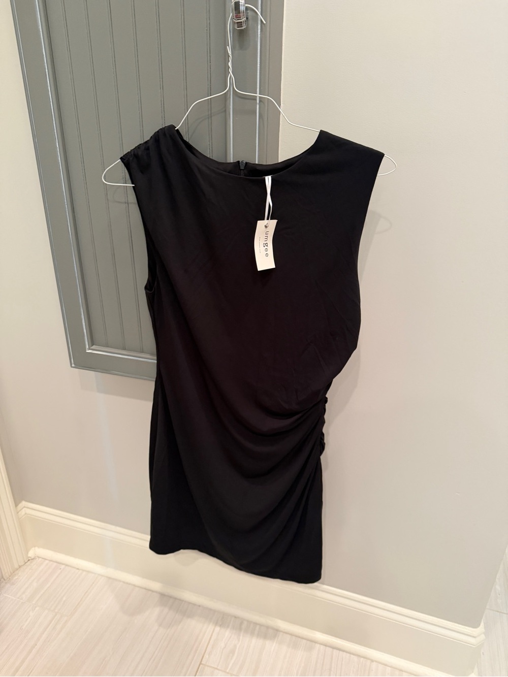 Umgee Black Sleeveless Ruched Mini Dress